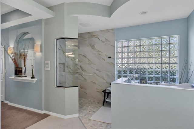 8172 COLLINGWOOD COURT, University Park, FL 34201