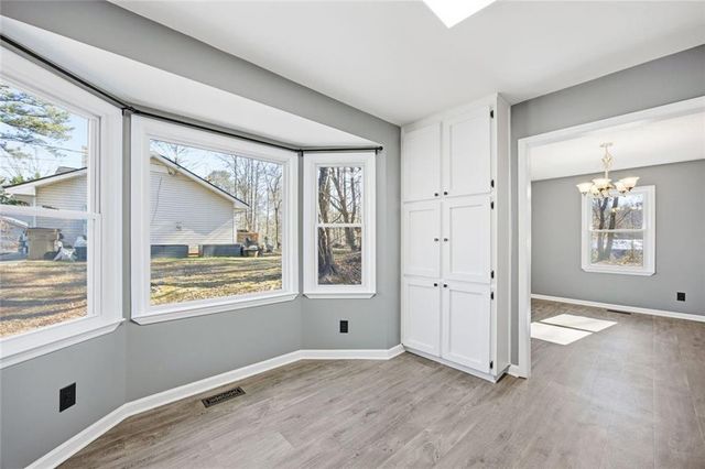 56 Park E Avenue, Dallas, GA 30157