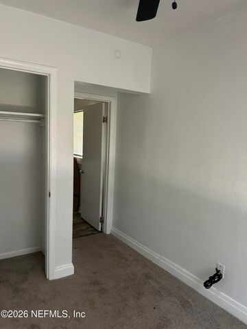 9102 6TH Avenue, Jacksonville, FL 32208