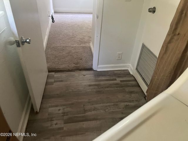 9102 6TH Avenue, Jacksonville, FL 32208