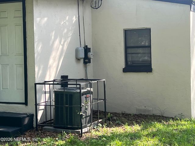 9102 6TH Avenue, Jacksonville, FL 32208