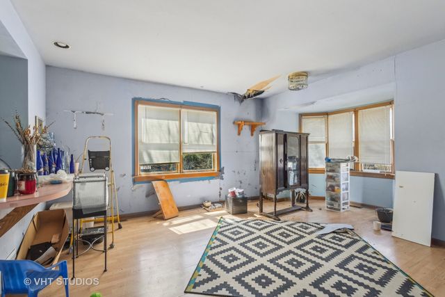 562 Byrd Road, Riverside, IL 60546