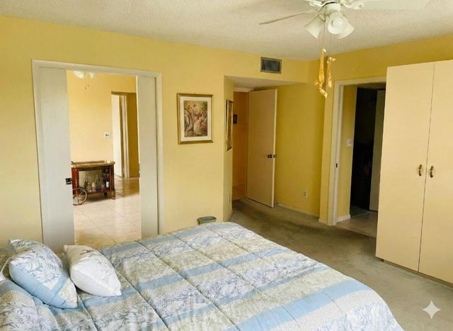 6698 10th Avenue N 427, Lake Worth, FL 33467