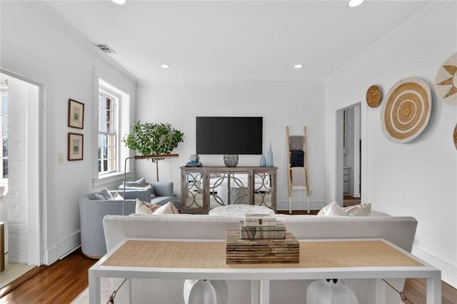 1 S Prado NE 9, Atlanta, GA 30309