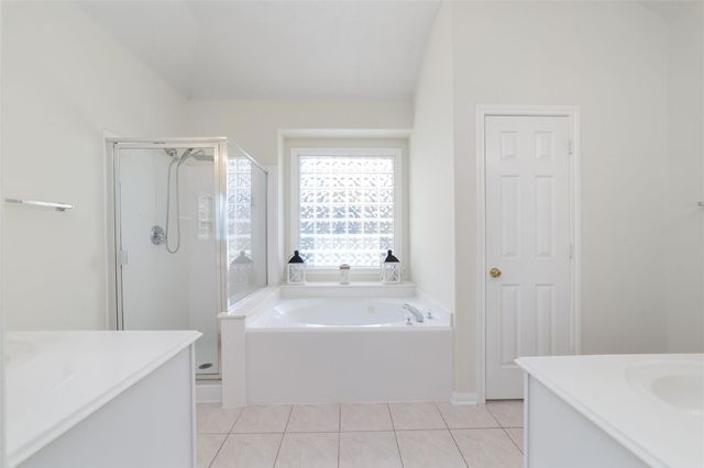 10603 White Bridge Lane, Sugar Land, TX 77498