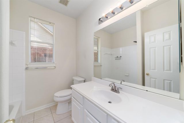 10603 White Bridge Lane, Sugar Land, TX 77498