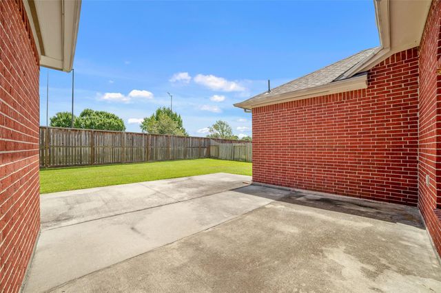 10603 White Bridge Lane, Sugar Land, TX 77498