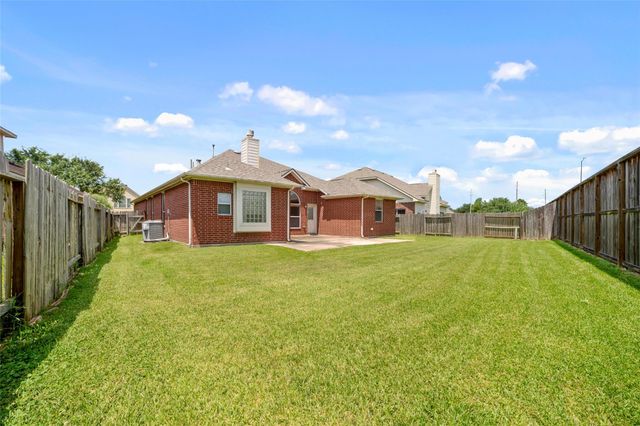 10603 White Bridge Lane, Sugar Land, TX 77498