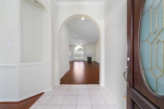 10603 White Bridge Lane, Sugar Land, TX 77498