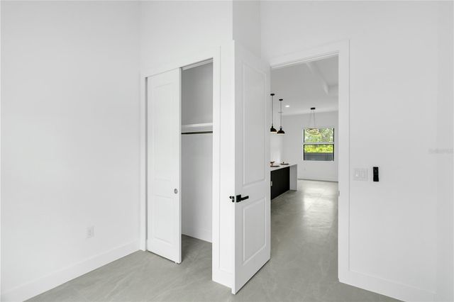 1047 MERRY STREET E, Lehigh Acres, FL 33974