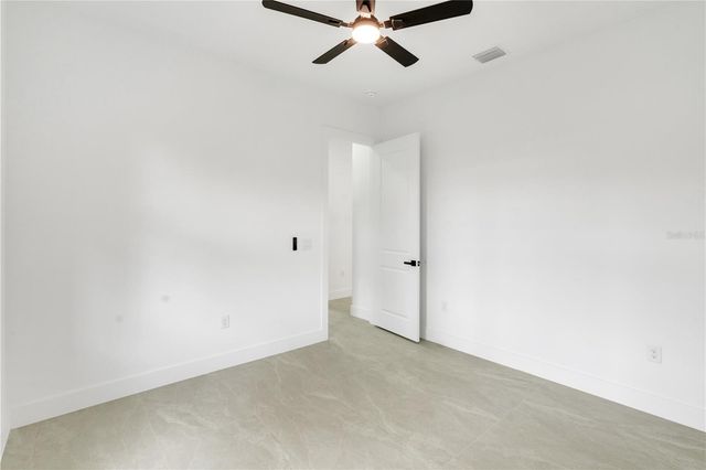 1047 MERRY STREET E, Lehigh Acres, FL 33974