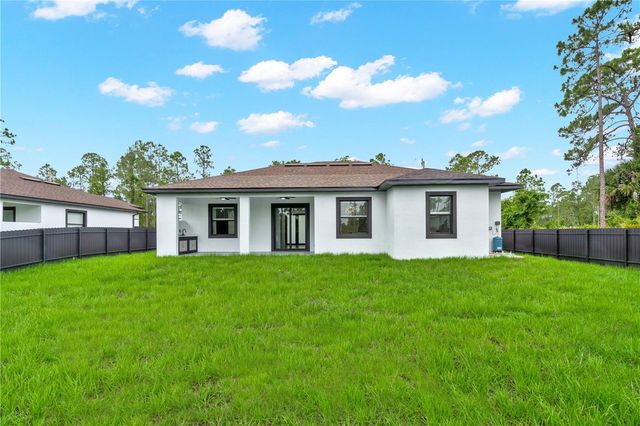 1047 MERRY STREET E, Lehigh Acres, FL 33974