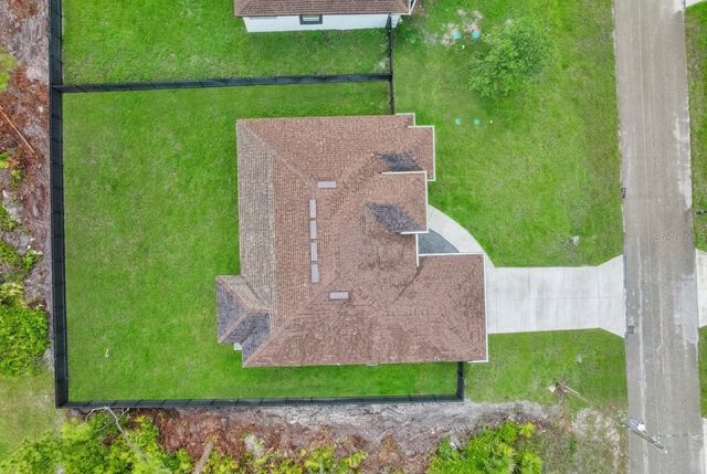 1047 MERRY STREET E, Lehigh Acres, FL 33974