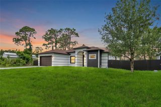 1047 MERRY STREET E, Lehigh Acres, FL 33974