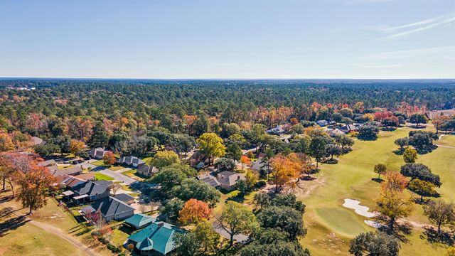 1202 Green Briar Drive, Huntsville, TX 77340