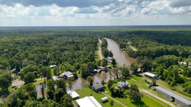 20269 La Hwy 22, Maurepas, LA 70449