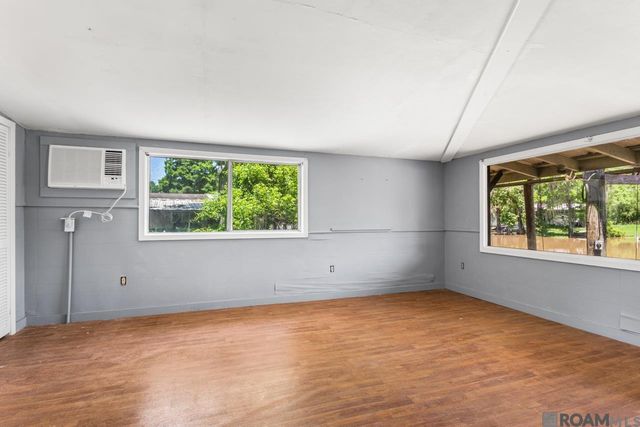 20269 La Hwy 22, Maurepas, LA 70449