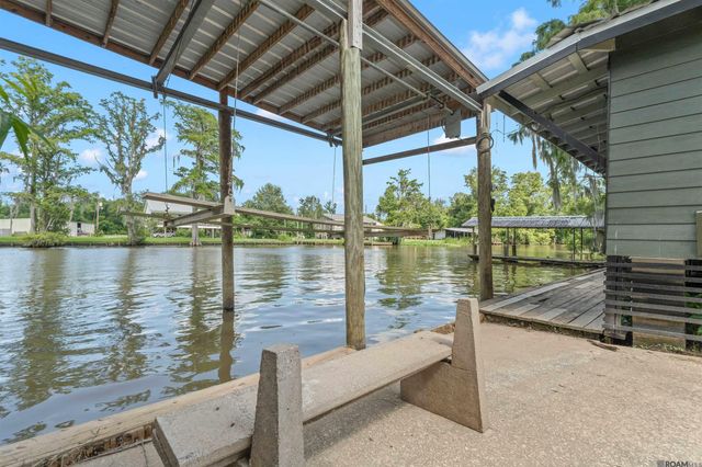 20269 La Hwy 22, Maurepas, LA 70449