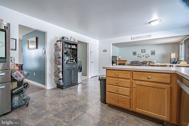 35 RIDGEVIEW DR, Lehighton, PA 18235