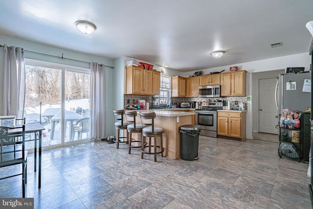 35 RIDGEVIEW DR, Lehighton, PA 18235