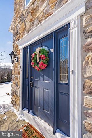 35 RIDGEVIEW DR, Lehighton, PA 18235