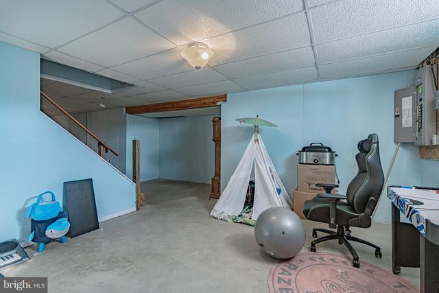 35 RIDGEVIEW DR, Lehighton, PA 18235