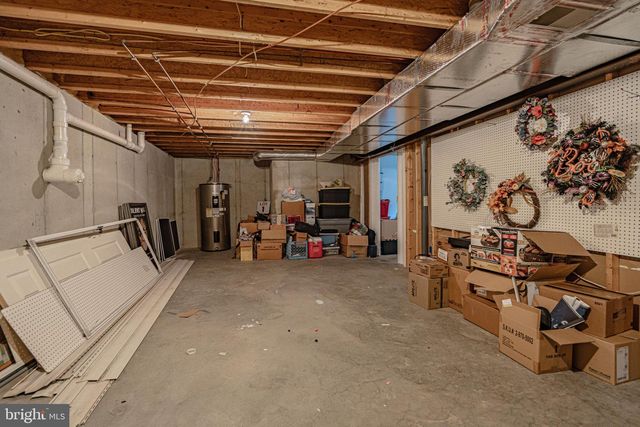 35 RIDGEVIEW DR, Lehighton, PA 18235