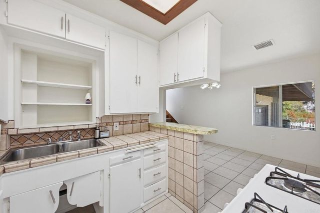 1650 Walnut Drive, Chula Vista, CA 91911