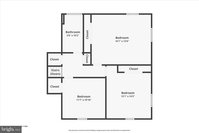 43 LYNWOOD DR, York, PA 17402