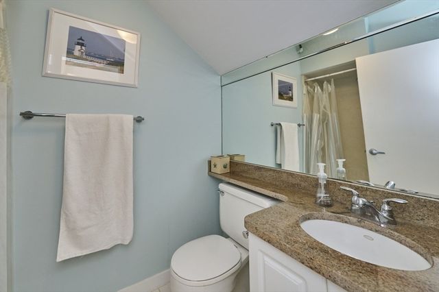42 8th Street 2511, Boston, MA 02129