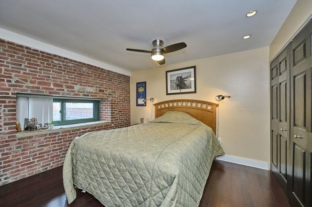 42 8th Street 2511, Boston, MA 02129