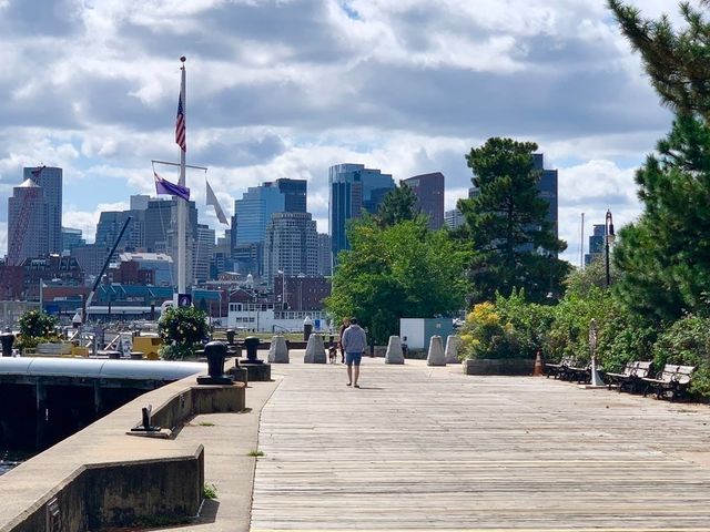 42 8th Street 2511, Boston, MA 02129