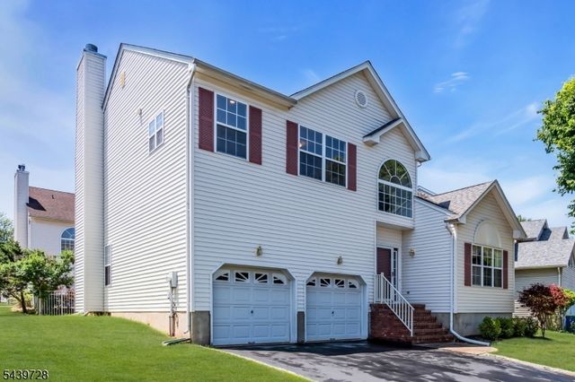 17 OKeefe Rd, Bridgewater Twp., NJ 08807