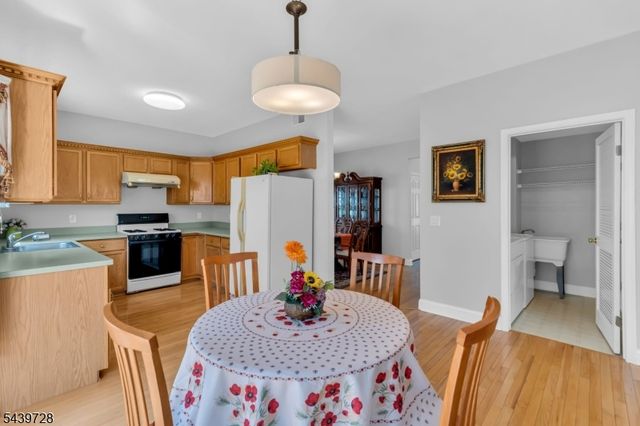 17 OKeefe Rd, Bridgewater Twp., NJ 08807