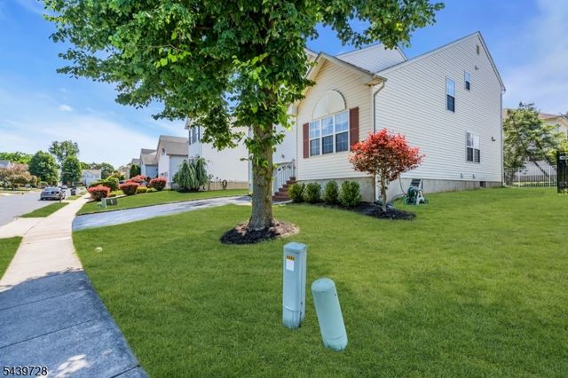 17 OKeefe Rd, Bridgewater Twp., NJ 08807