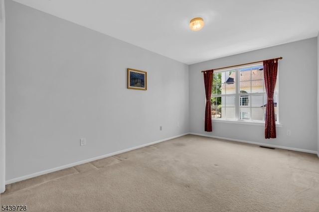17 OKeefe Rd, Bridgewater Twp., NJ 08807