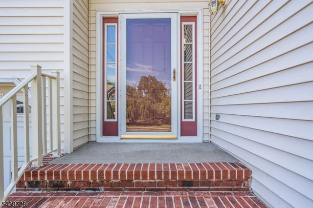 17 OKeefe Rd, Bridgewater Twp., NJ 08807