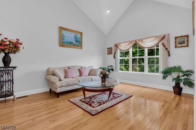 17 OKeefe Rd, Bridgewater Twp., NJ 08807