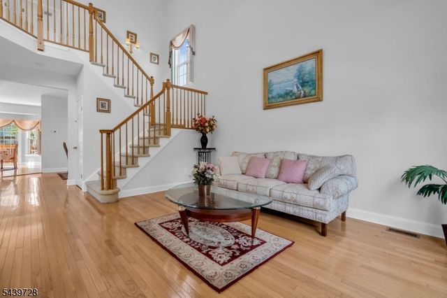 17 OKeefe Rd, Bridgewater Twp., NJ 08807