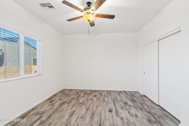 7060 S Red Maids Drive, Tucson, AZ 85756