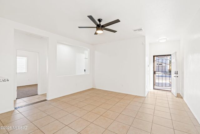 7060 S Red Maids Drive, Tucson, AZ 85756
