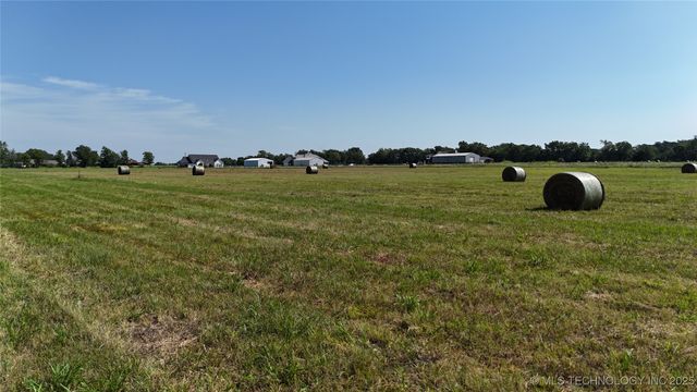 10192 E 445 Road, Claremore, OK 74017