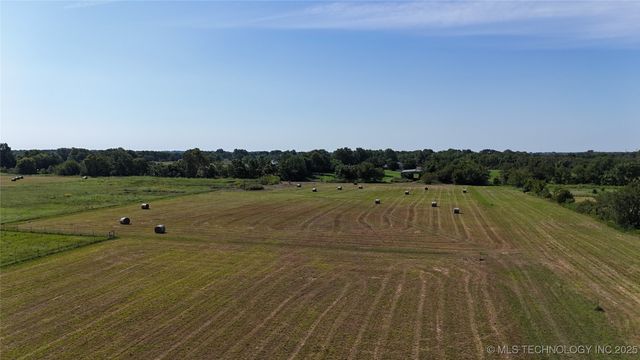 10192 E 445 Road, Claremore, OK 74017