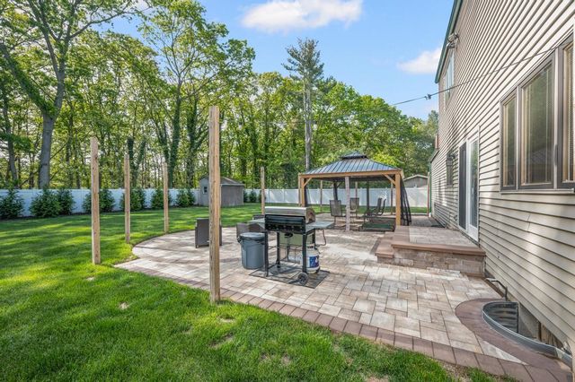 15 Patricia Lane, South Setauket, NY 11720