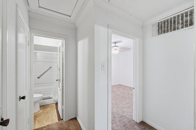 1911 Pembroke Street, Irving, TX 75060