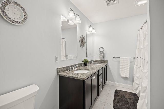 500 Mendon Road 28, Cumberland, RI 02864