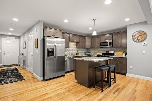 500 Mendon Road 28, Cumberland, RI 02864