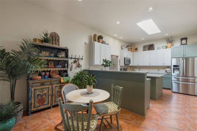 3005 Governor Lindsey Road, Santa Fe, NM 87505