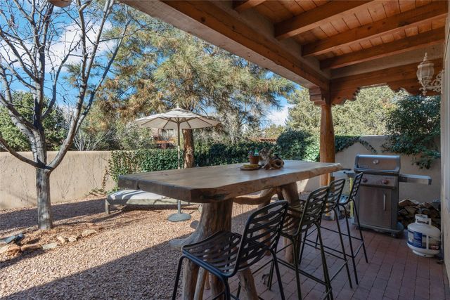 3005 Governor Lindsey Road, Santa Fe, NM 87505