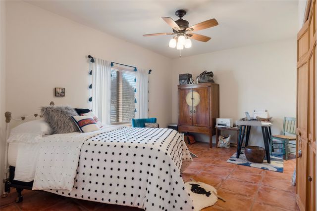 3005 Governor Lindsey Road, Santa Fe, NM 87505